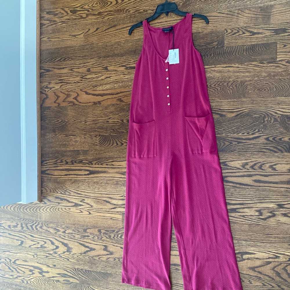 NWT Hatch The 24/7 Feeding Jumpsuit, Color Rouge, Size 1